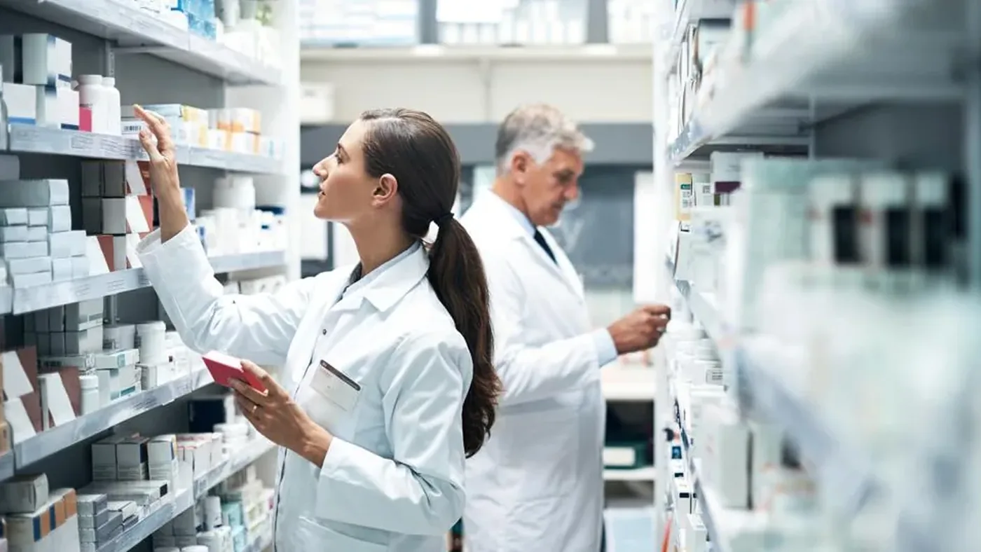 Ridgewood Pharmacy Queens NY | Free Delivery, Prescriptions & Immunizations hero image